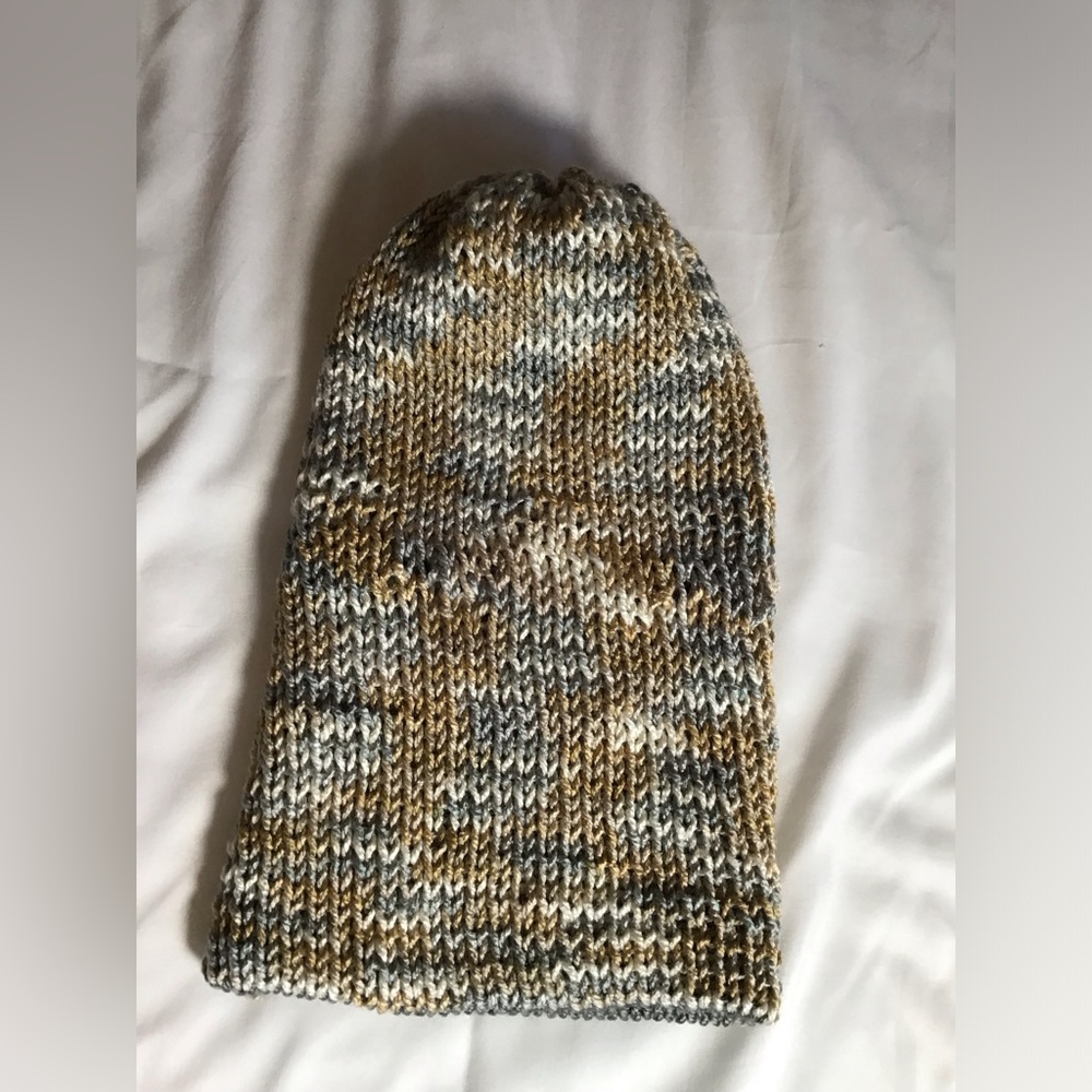 NWT Stylish Multicolor Reversible Knit Unisex Hat